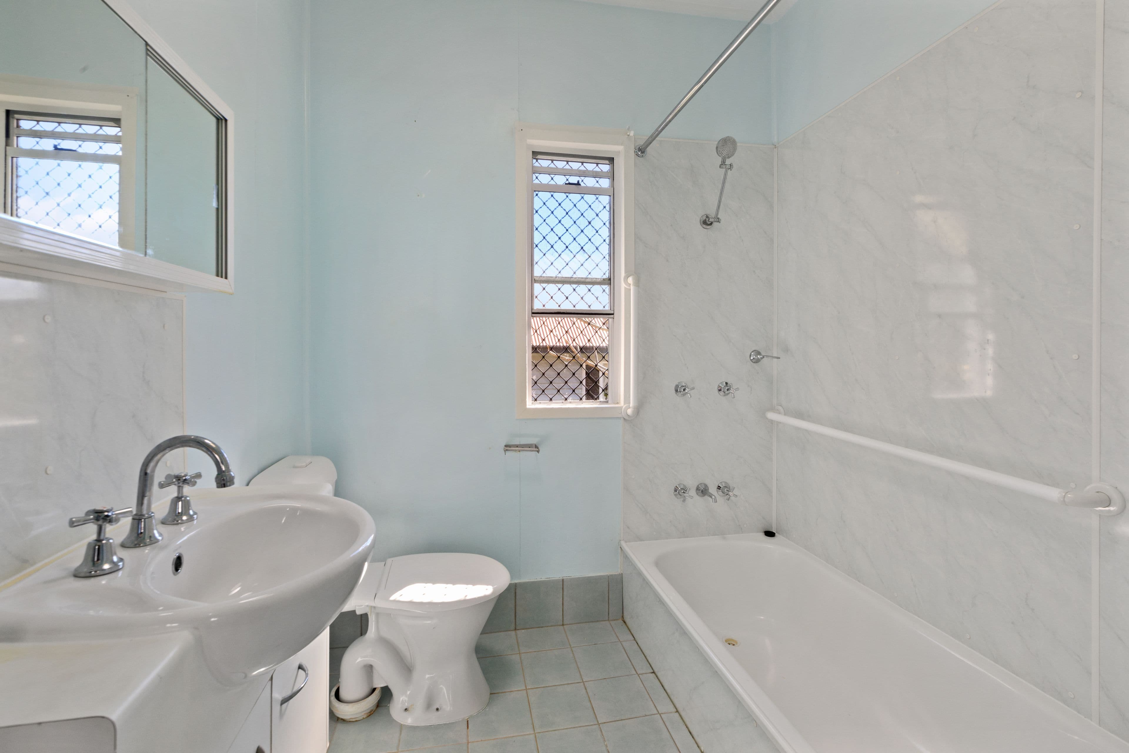54 Glindemann Drive, Holland Park QLD 4121, Holland Park - Thumbnail 8