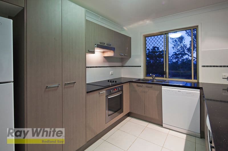 61 Seeana Drive, MOUNT COTTON QLD 4165, Mount Cotton - Thumbnail 2