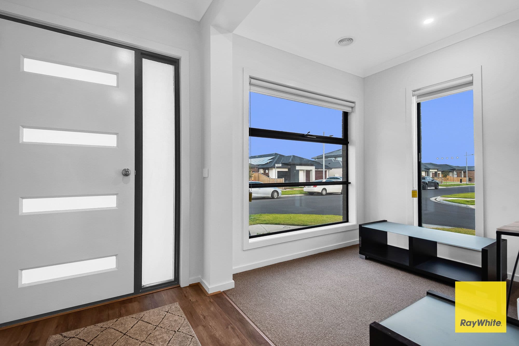 18 Chloe Street, Tarneit VIC 3029, Tarneit - Thumbnail 2