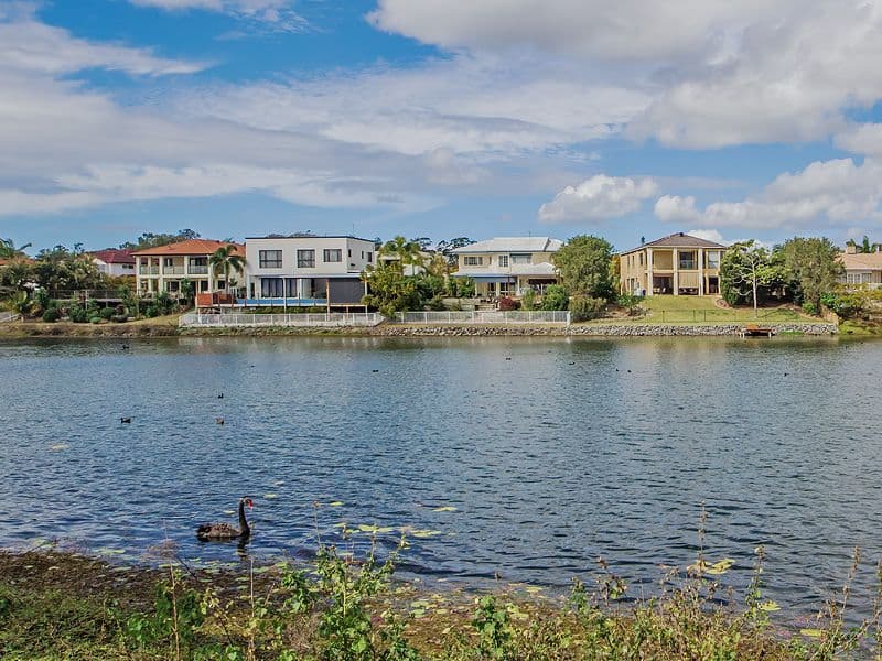 124 Camberwell Circuit, ROBINA QLD 4226, Robina - Thumbnail 6