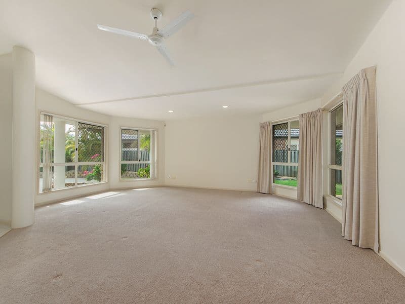 124 Camberwell Circuit, ROBINA QLD 4226, Robina - Thumbnail 8