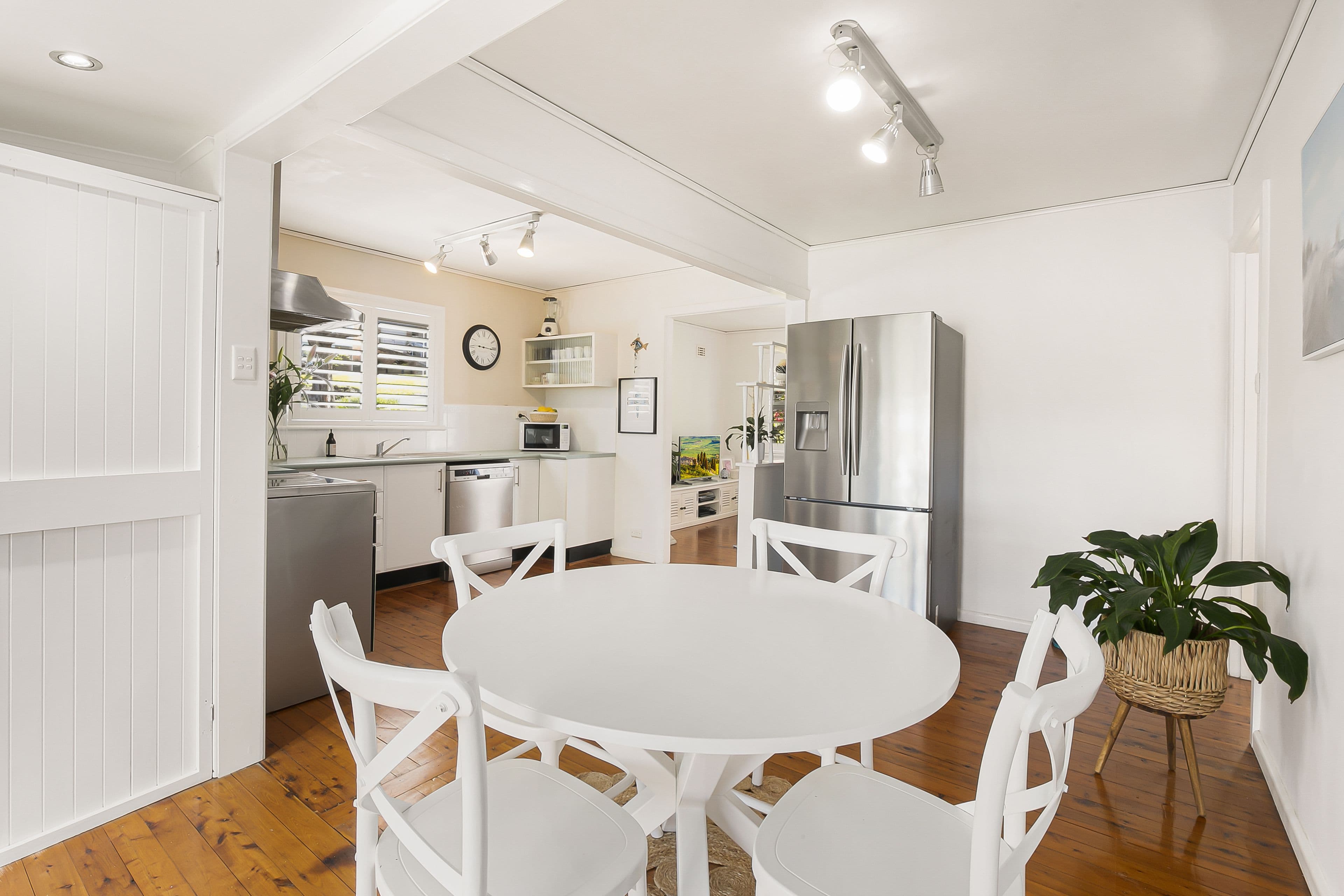 4 Broadwater Drive, Saratoga NSW 2251, Saratoga - Thumbnail 4