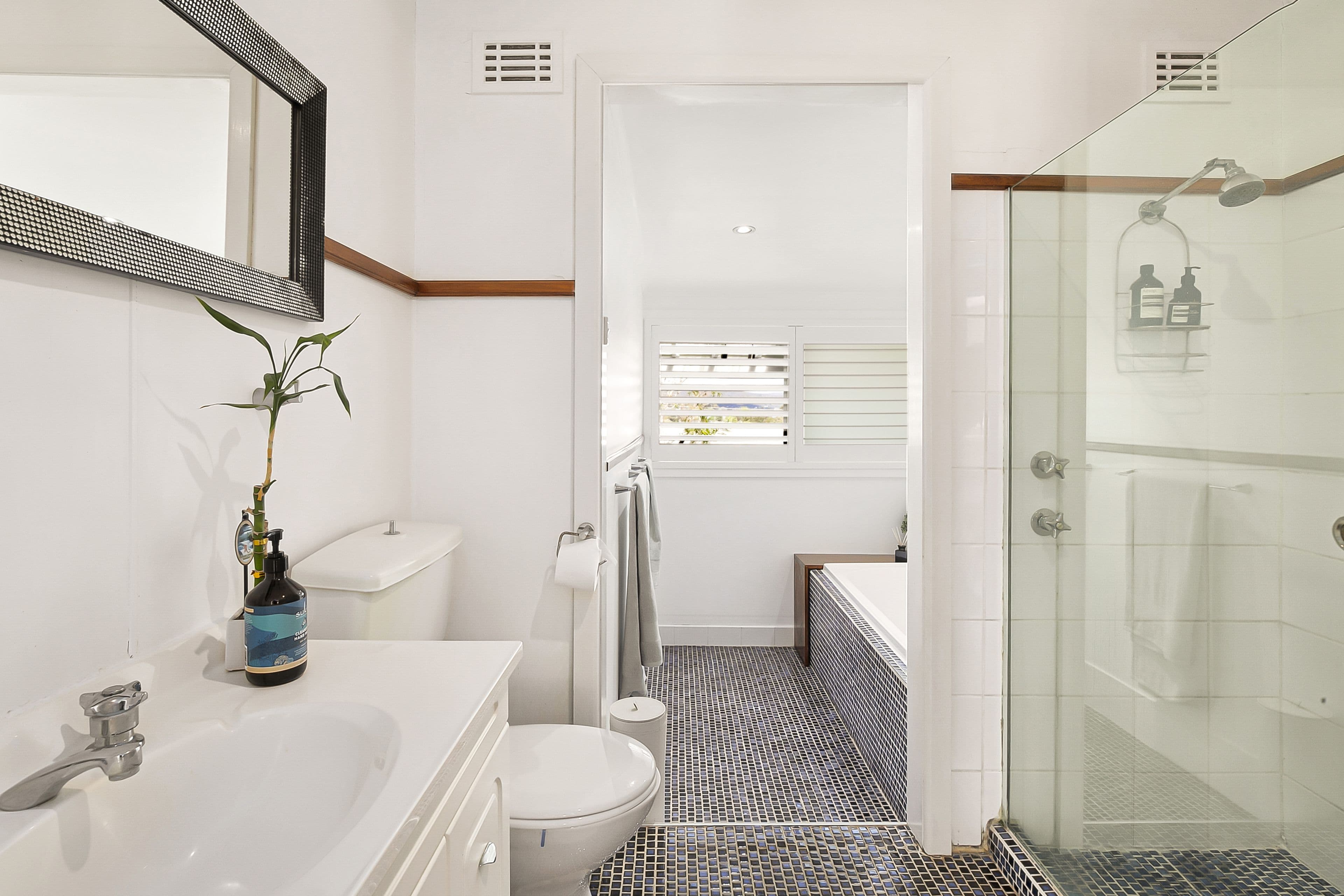 4 Broadwater Drive, Saratoga NSW 2251, Saratoga - Thumbnail 7