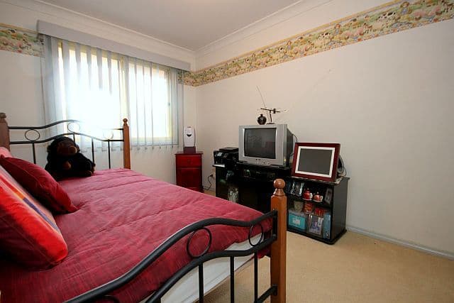 1 Carysfield Road, BASS HILL NSW 2197, Bass Hill - Thumbnail 4