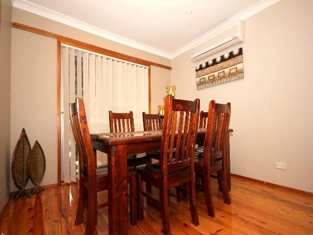 96 Flinders Road, GEORGES HALL NSW 2198, Georges Hall - Thumbnail 2