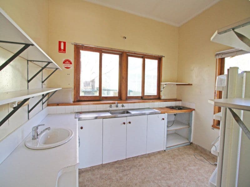 1 Malbon Street, Bungendore NSW 2621, Bungendore - Thumbnail 5