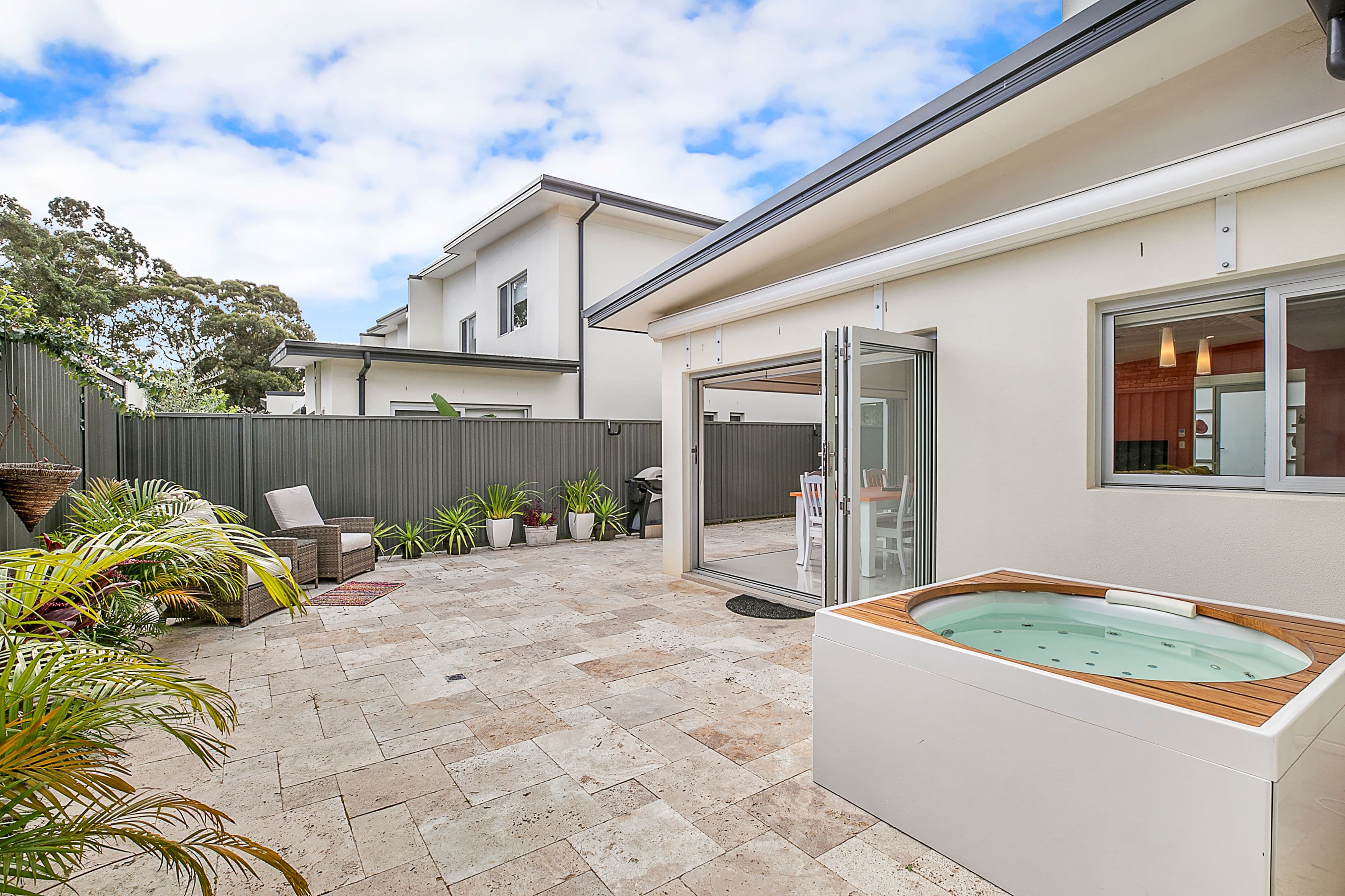 75 Caringbah Road, Caringbah NSW 2229, Caringbah - Thumbnail 2