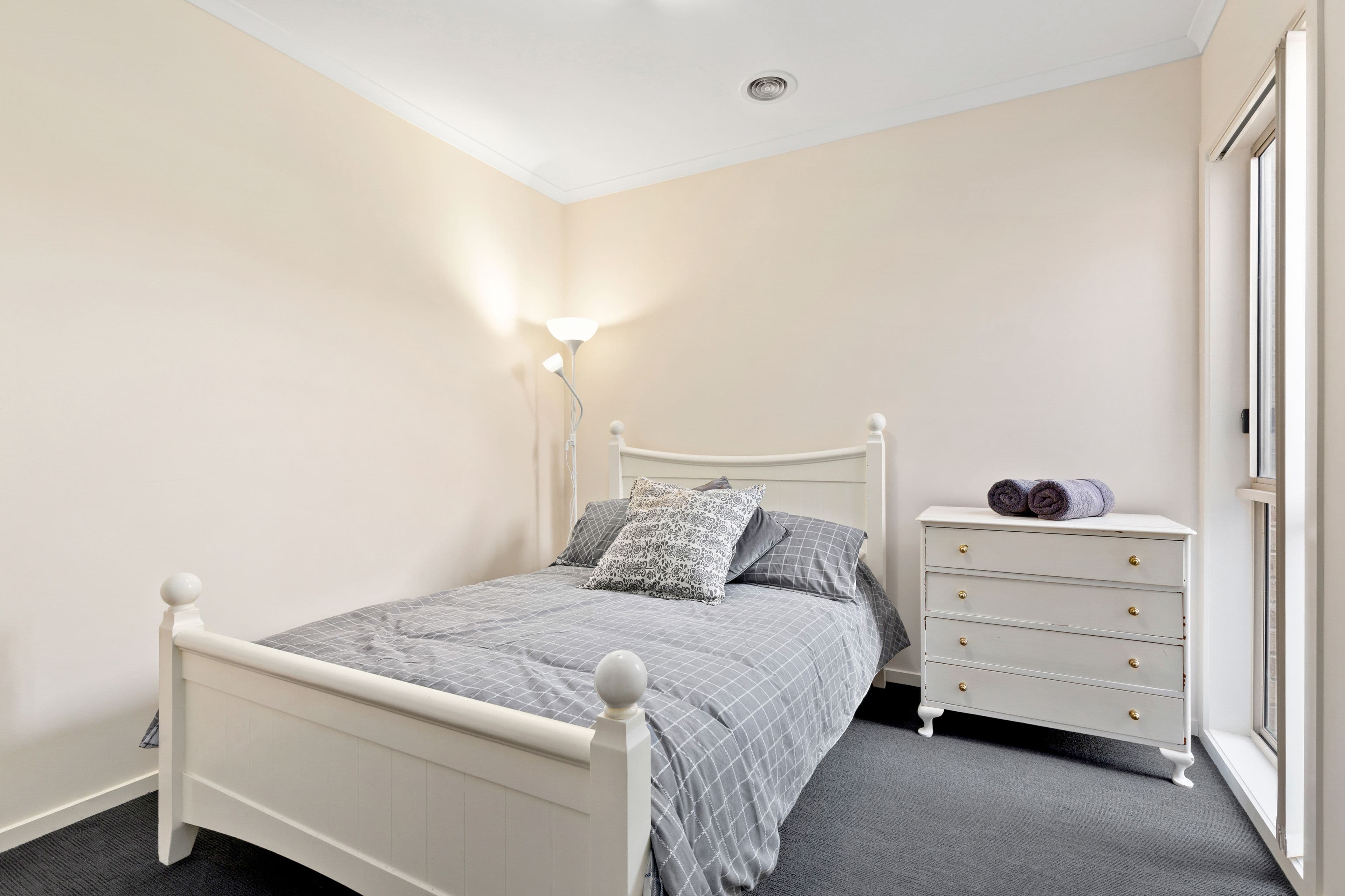 30 Glenvista Road, Pakenham VIC 3810, Pakenham - Thumbnail 6