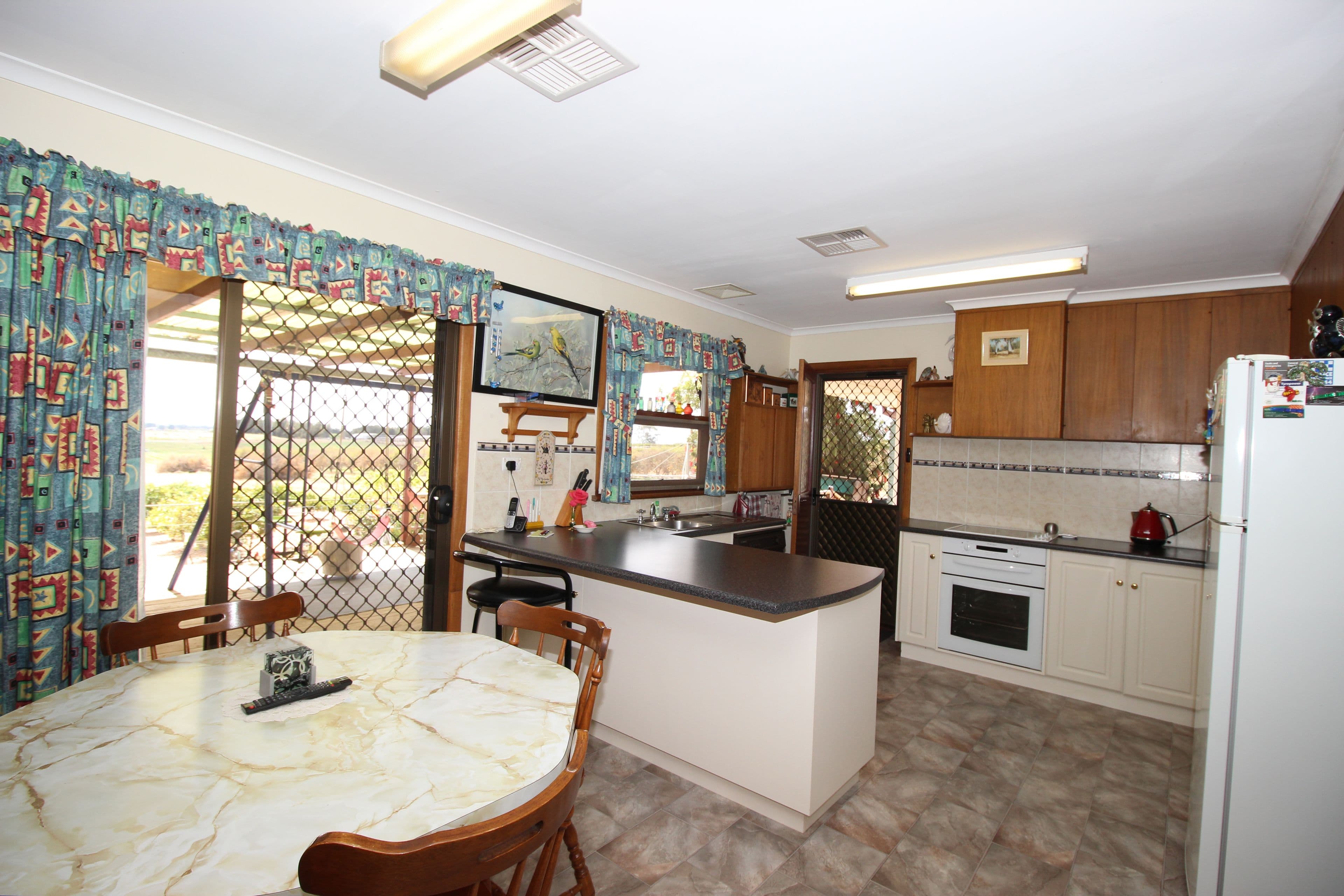 109 Crocker Road, Golden Heights SA 5322, Golden Heights - Thumbnail 3