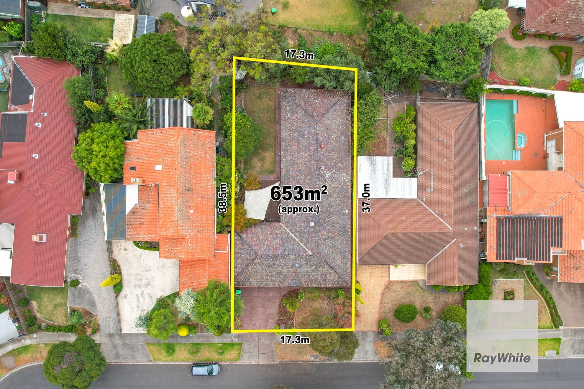 14 Karina Court, Keilor VIC 3036, Keilor - Thumbnail 2