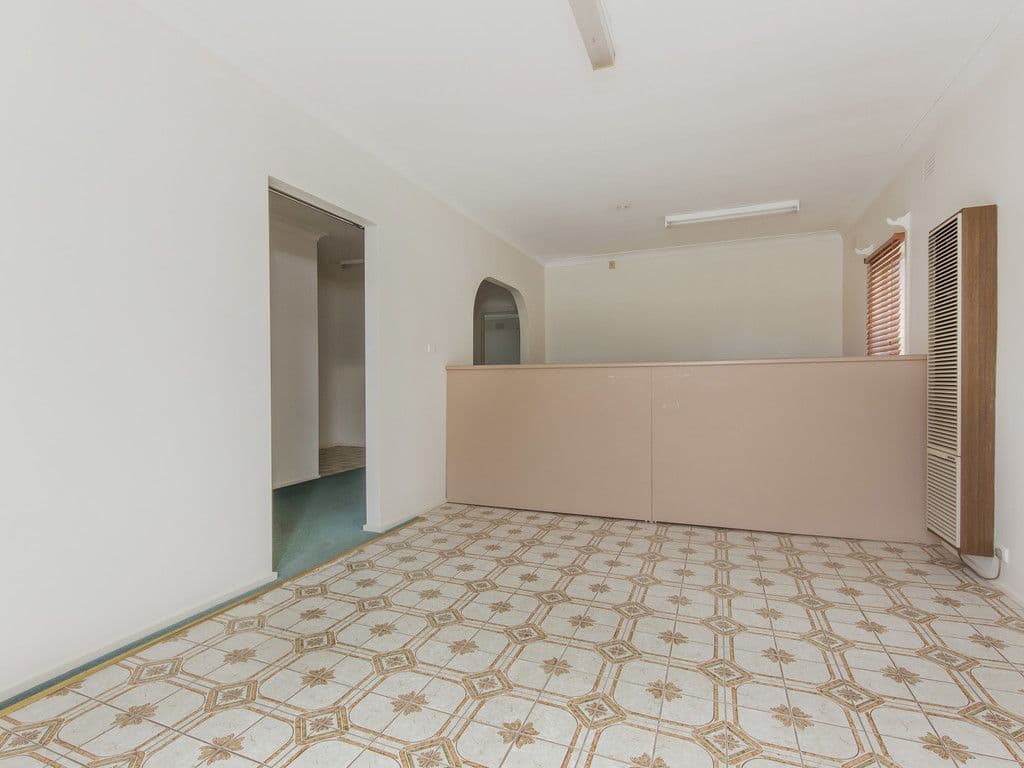 309 Main Road East, St Albans VIC 3021, St Albans - Thumbnail 3