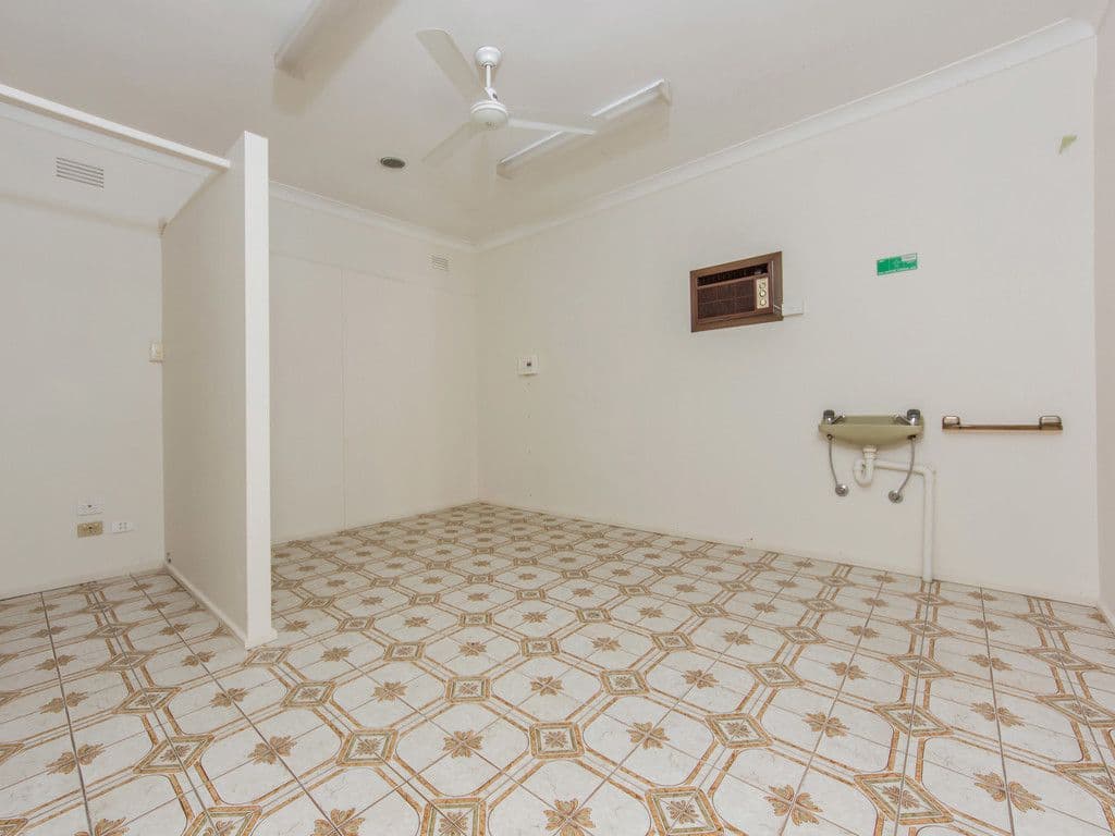 309 Main Road East, St Albans VIC 3021, St Albans - Thumbnail 6