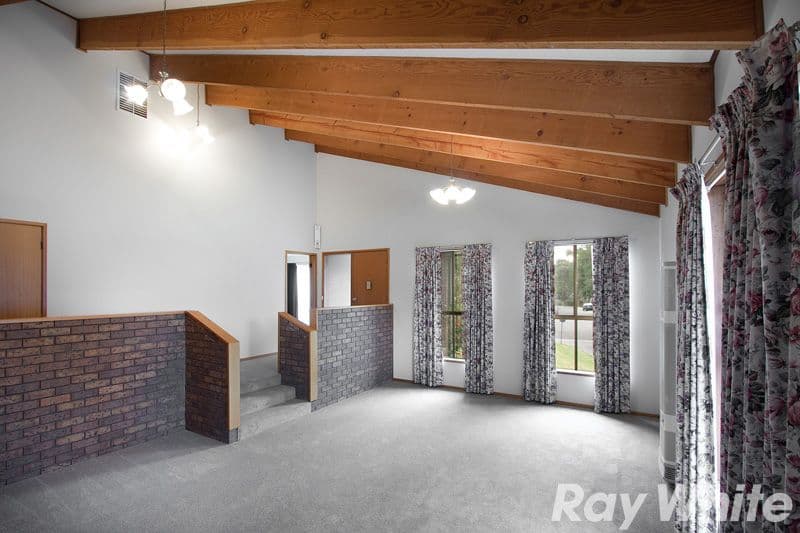 5 Martin  Place, PAKENHAM VIC 3810, Pakenham - Thumbnail 6