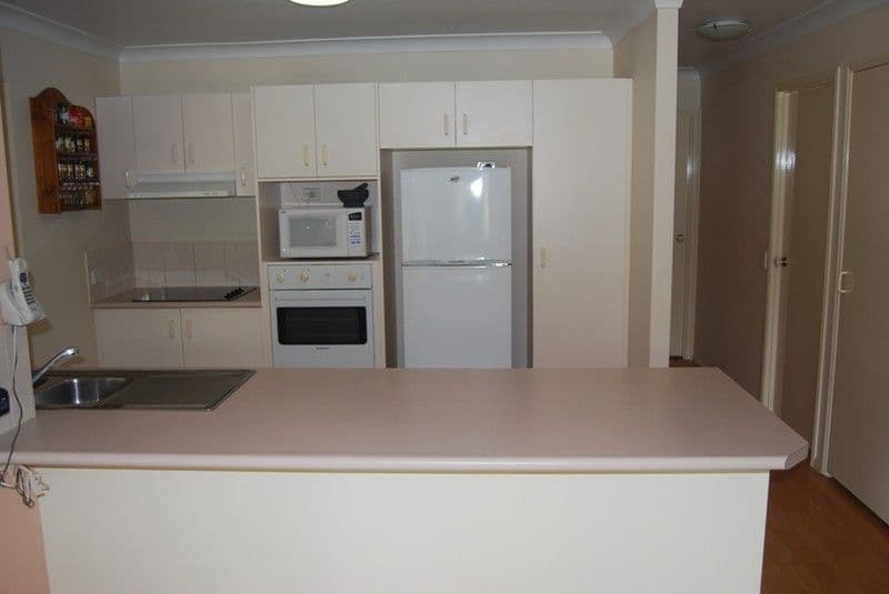 7 Flinders Street, FOREST LAKE QLD 4078, Forest Lake - Thumbnail 2