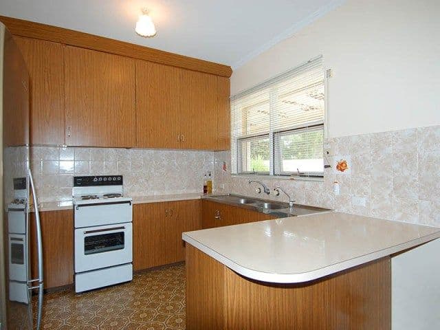 19 Troon Avenue, SEATON SA 5023, Seaton - Thumbnail 2