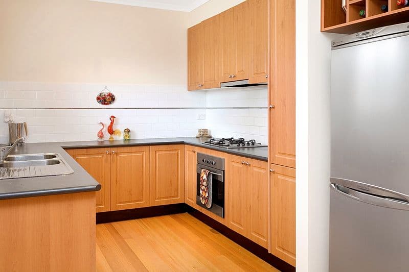  8 Loddon Avenue, RESERVOIR VIC 3073, Reservoir - Thumbnail 3
