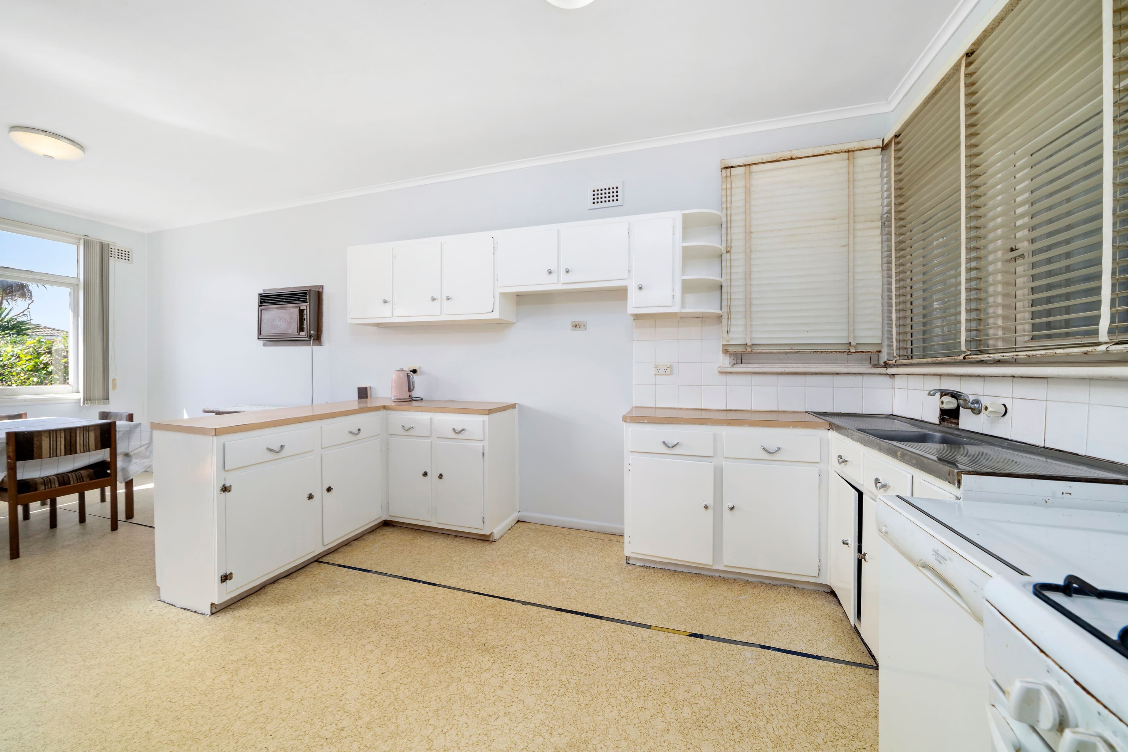 23 Stornaway Road, Queanbeyan NSW 2620, Queanbeyan - Thumbnail 6