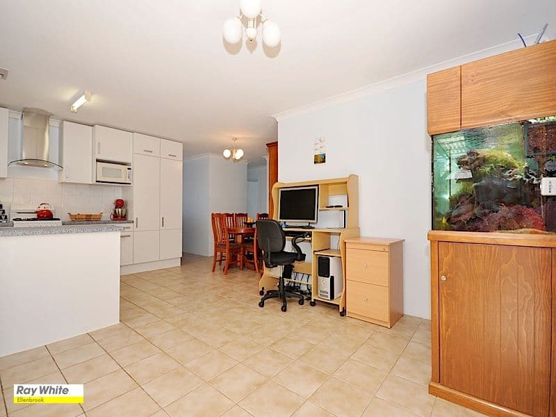 52 Clipper Drive, BALLAJURA WA 6066, Ballajura - Thumbnail 4