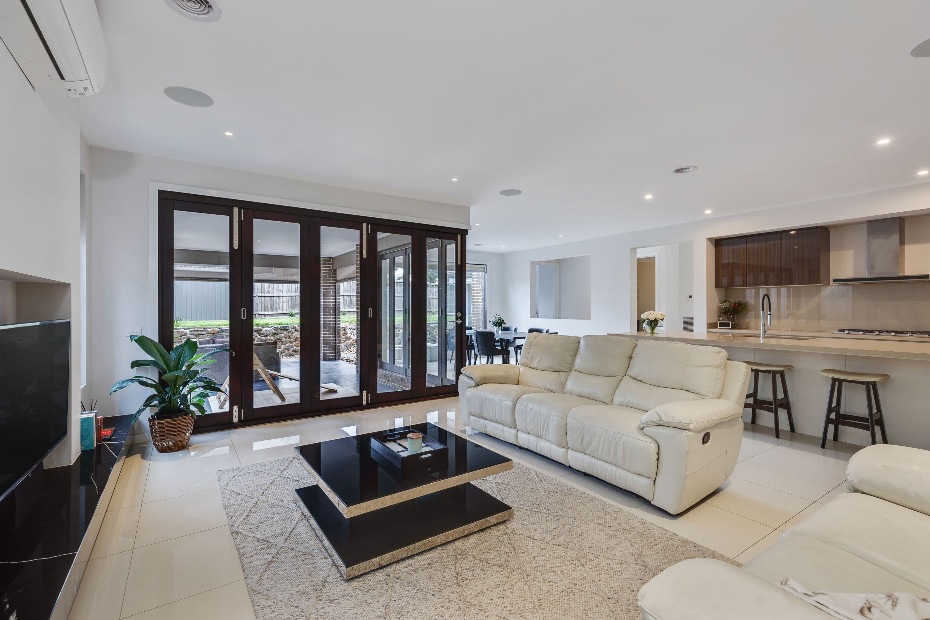 108 Moffat Drive, Lalor VIC 3075, Lalor - Thumbnail 6