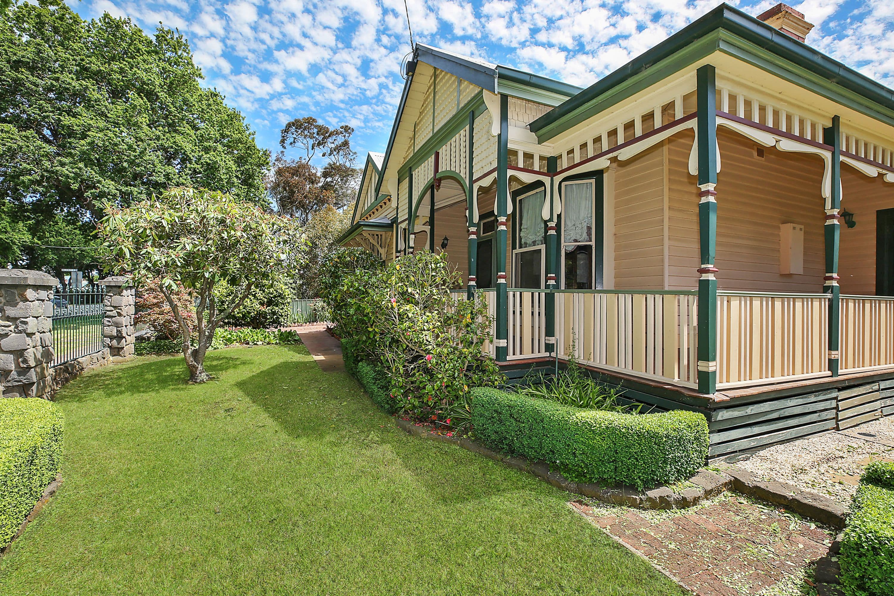 44 Brooke Street, Camperdown VIC 3260, Camperdown - Thumbnail 2