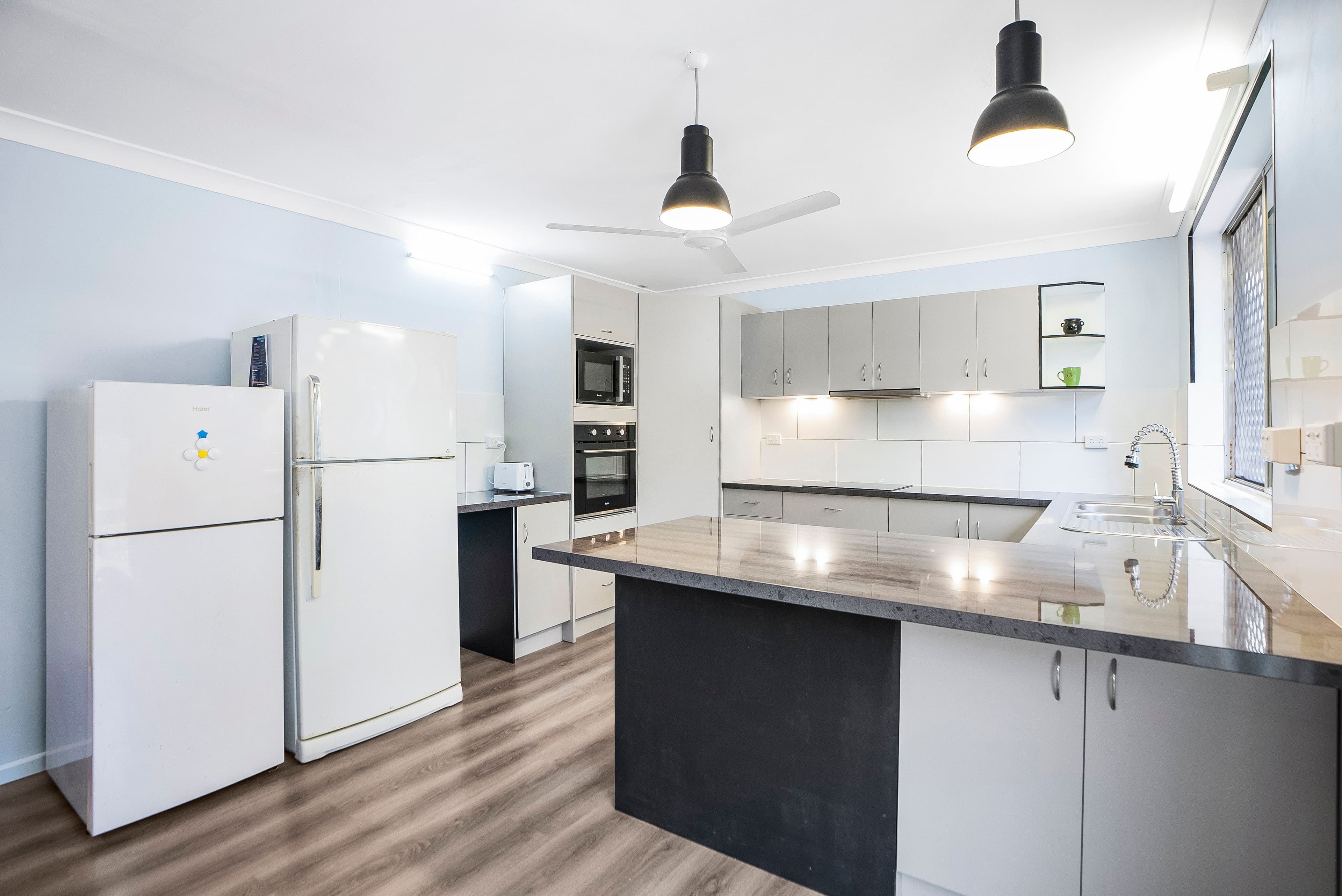 440 Mccoombe Street, Mooroobool QLD 4870, Mooroobool - Thumbnail 5
