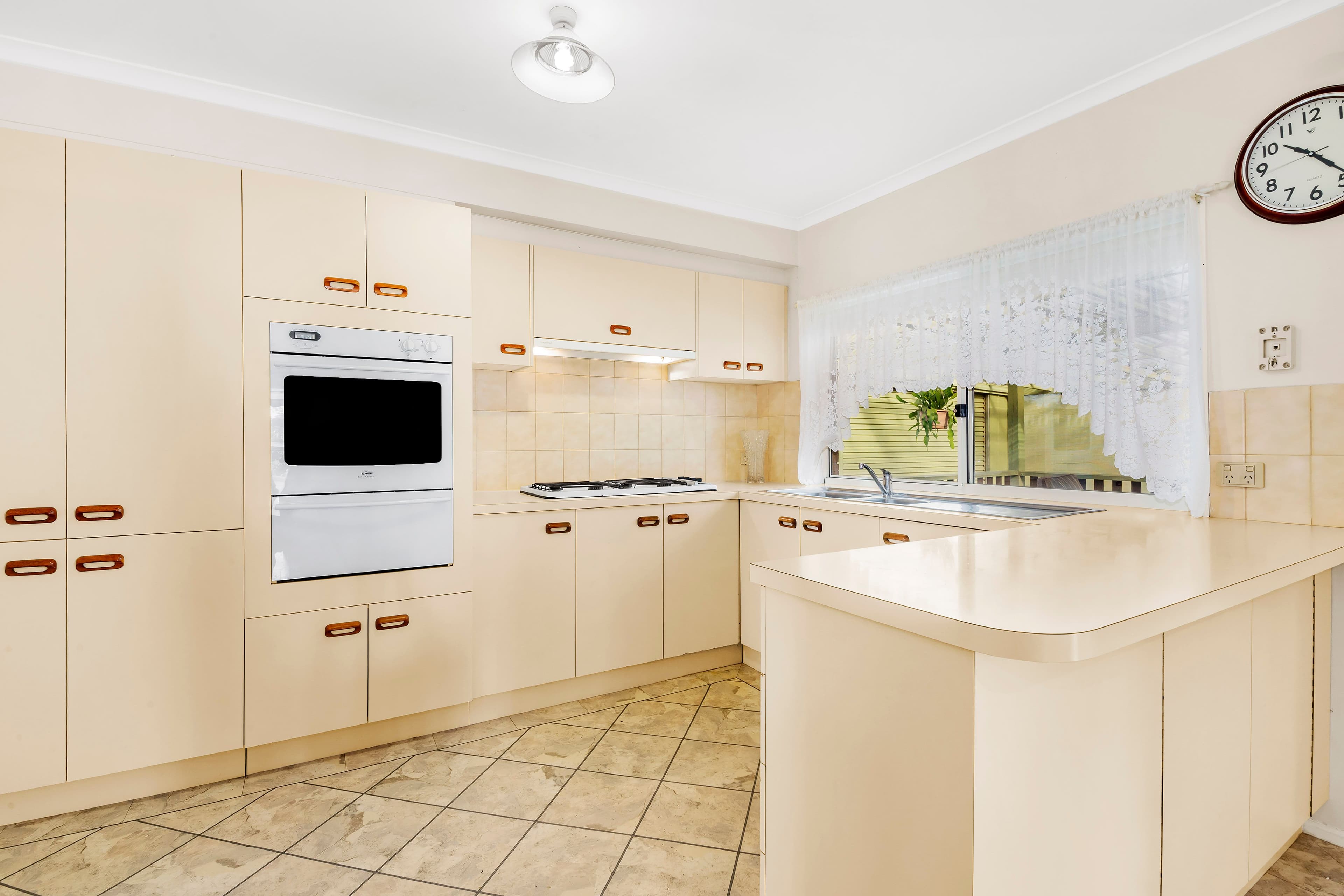 125 Murrindal Drive, Rowville VIC 3178, Rowville - Thumbnail 2
