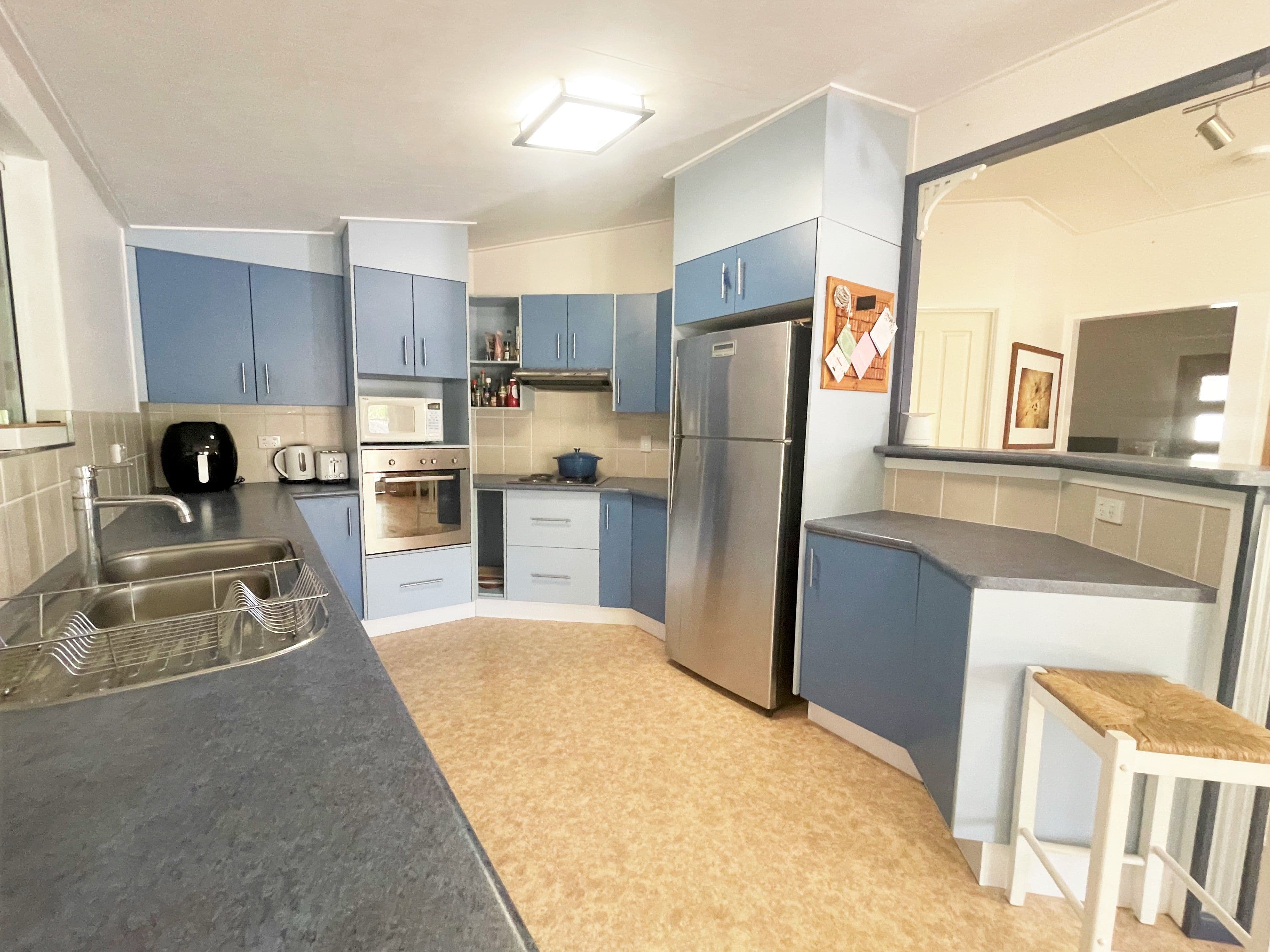 41 Elm Street, Barcaldine QLD 4725, Barcaldine - Thumbnail 3