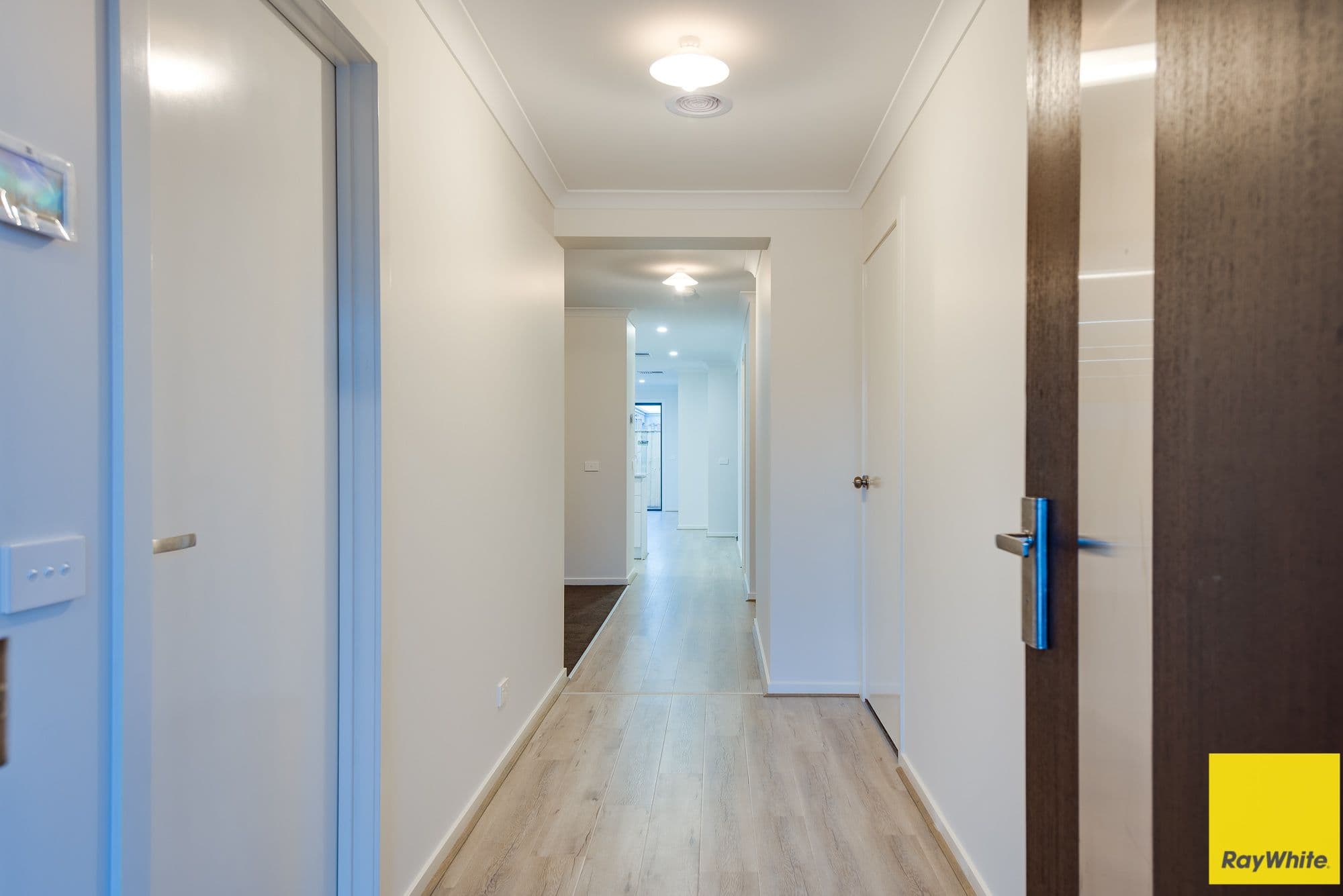 9 Plough Avenue, Truganina VIC 3029, Truganina - Thumbnail 2