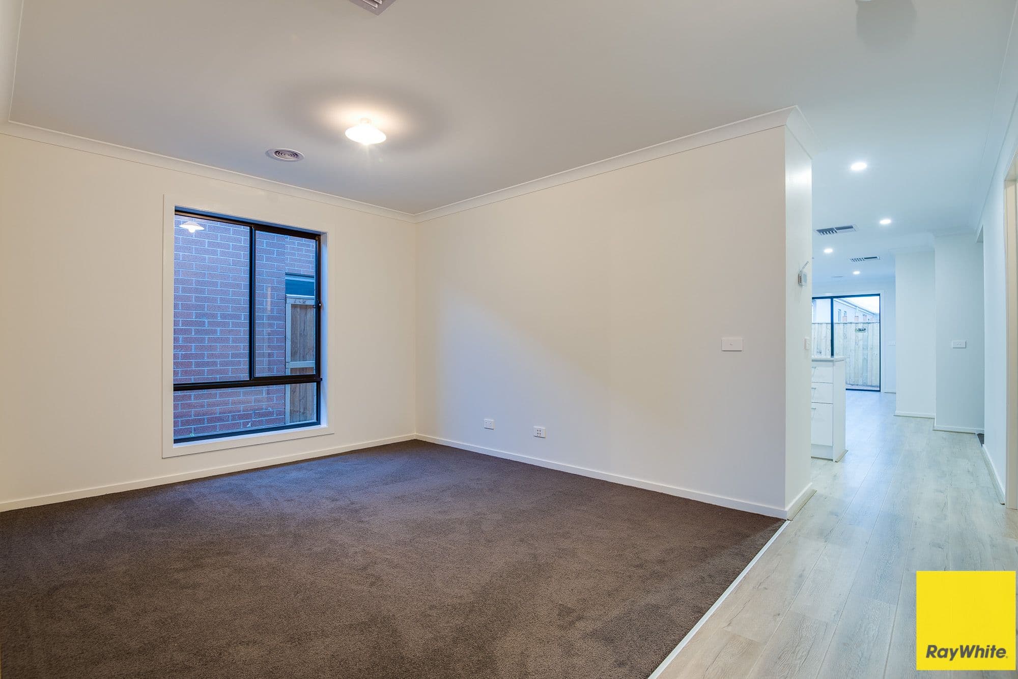9 Plough Avenue, Truganina VIC 3029, Truganina - Thumbnail 3