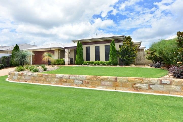 6 Beardsworth Court, Middle Ridge QLD 4350, Middle Ridge - Image 1
