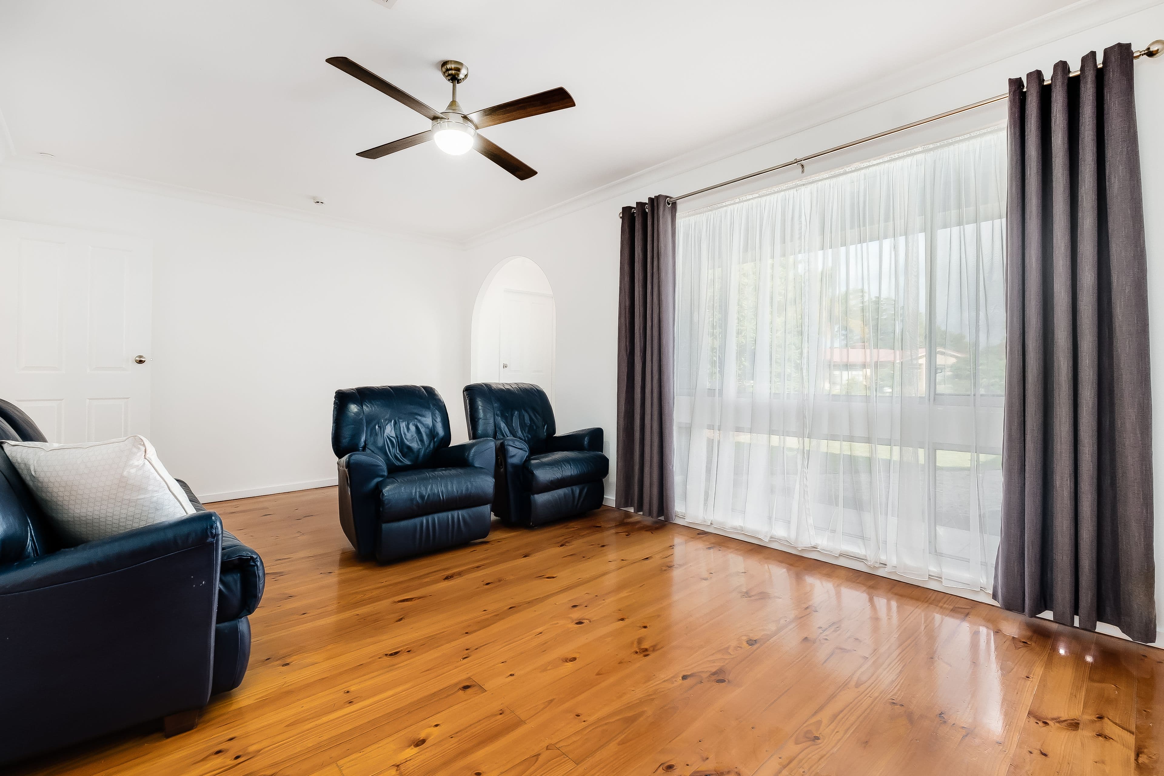 4 Masters Court, Marion SA 5043, Marion - Thumbnail 4