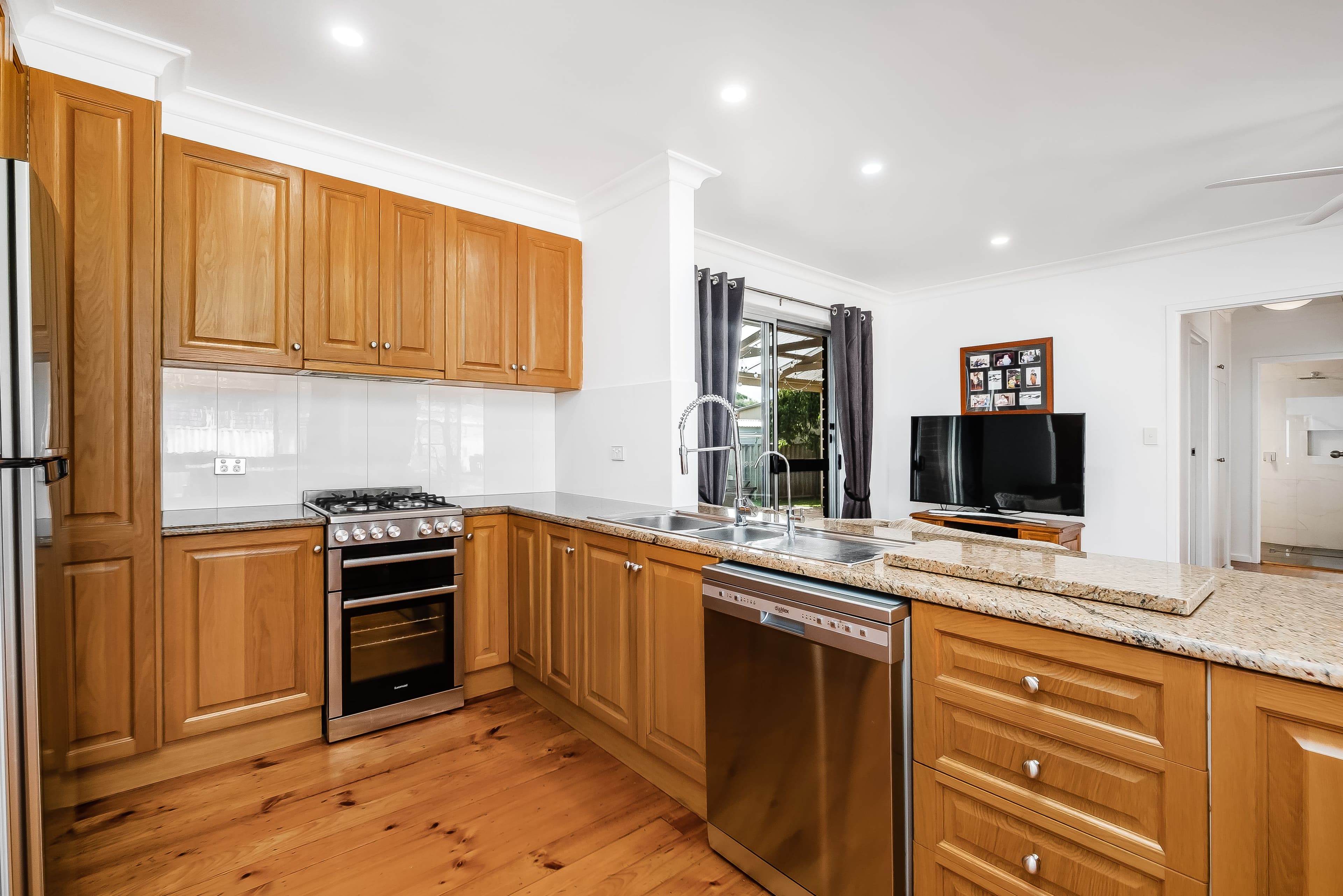 4 Masters Court, Marion SA 5043, Marion - Thumbnail 7