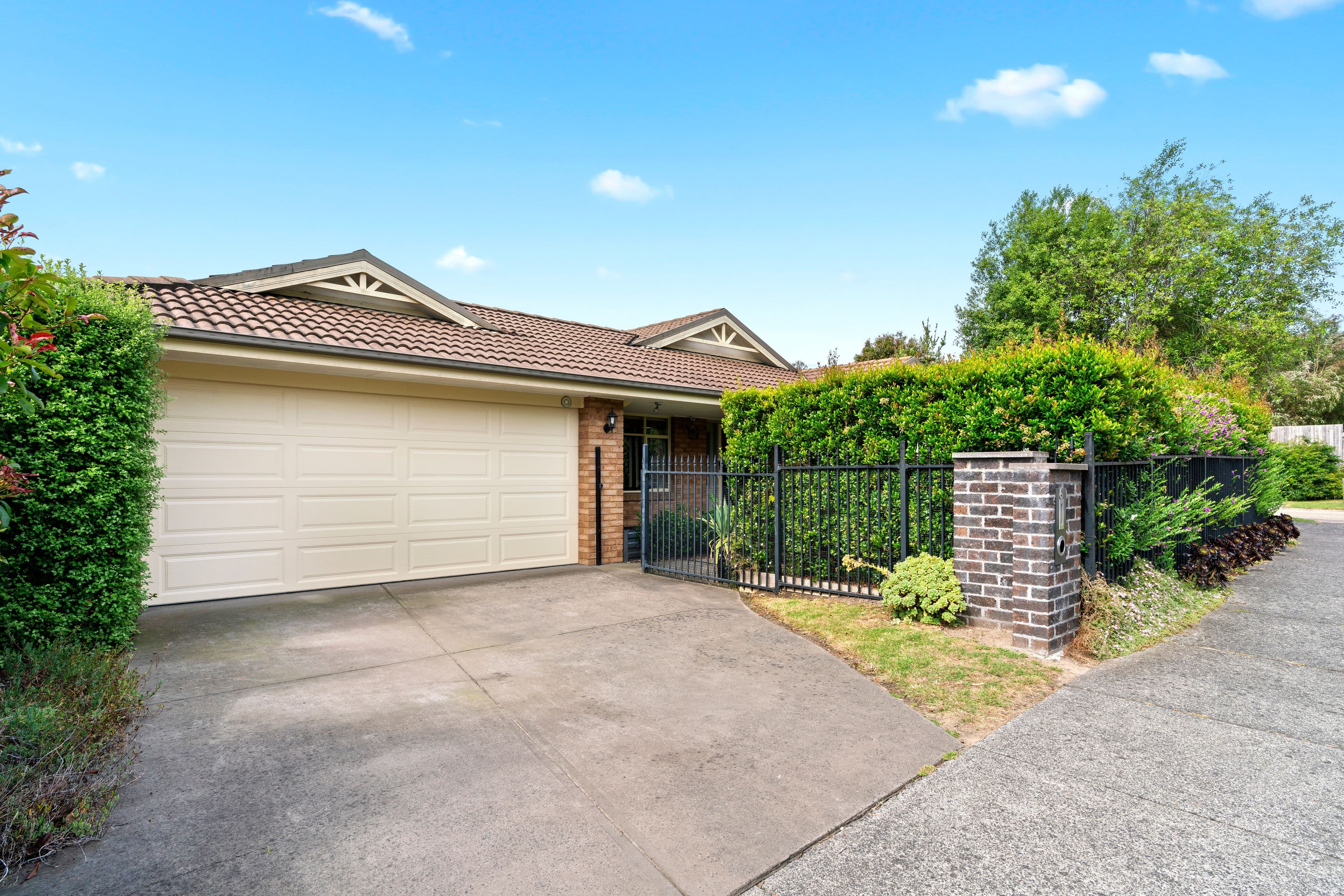 6 Cozy Valley Road, Langwarrin VIC 3910, Langwarrin - Thumbnail 2