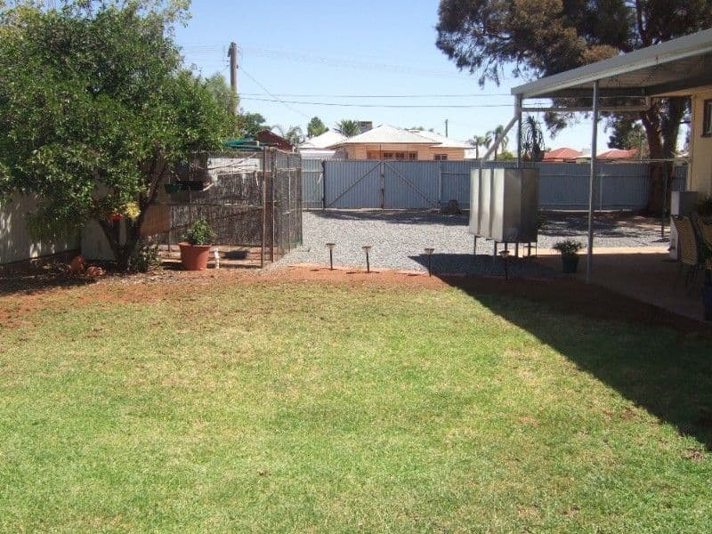 8 Talbot Street, BROKEN HILL NSW 2880, Broken Hill - Thumbnail 6