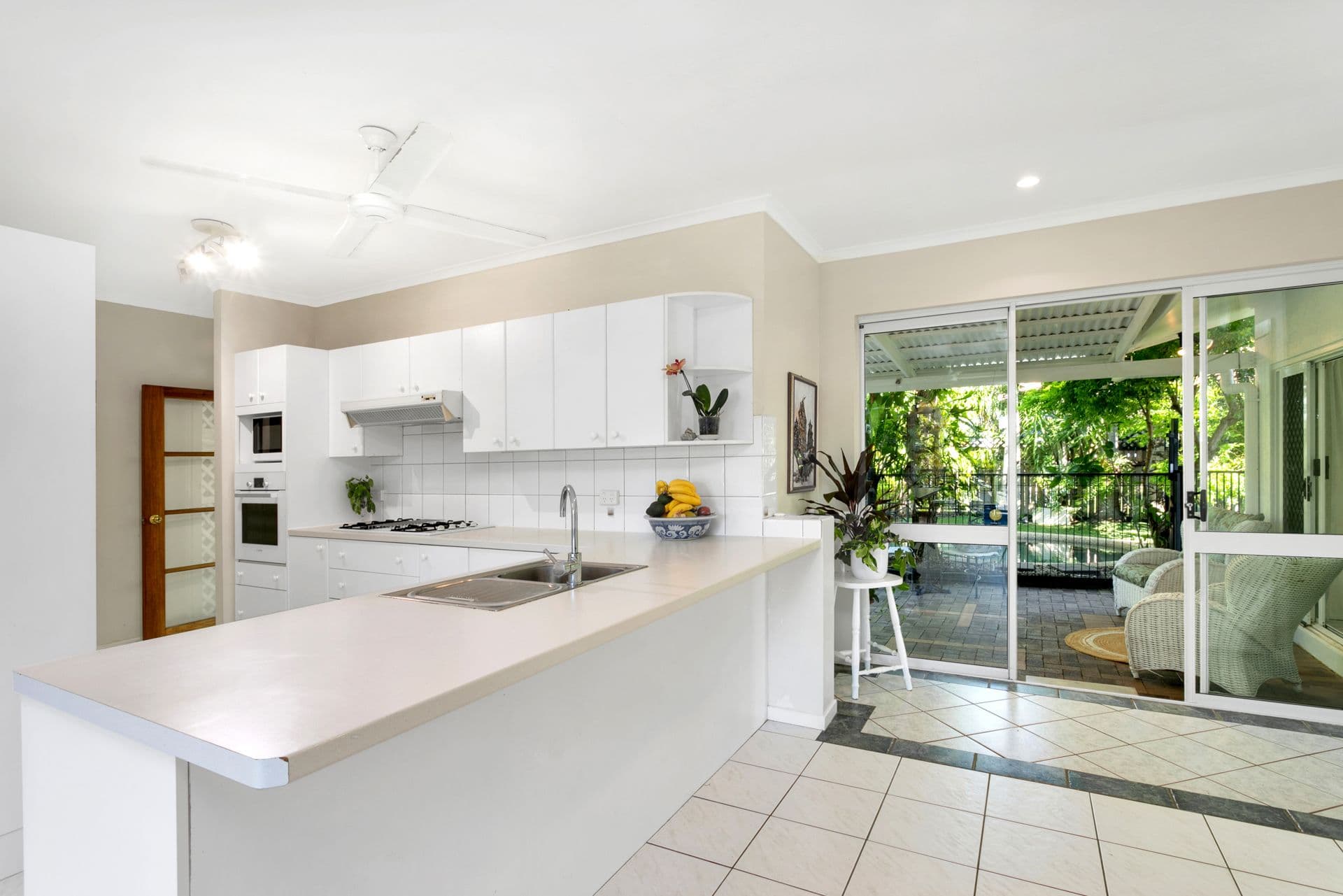 3 Oliva Street, Palm Cove QLD 4879, Palm Cove - Thumbnail 6