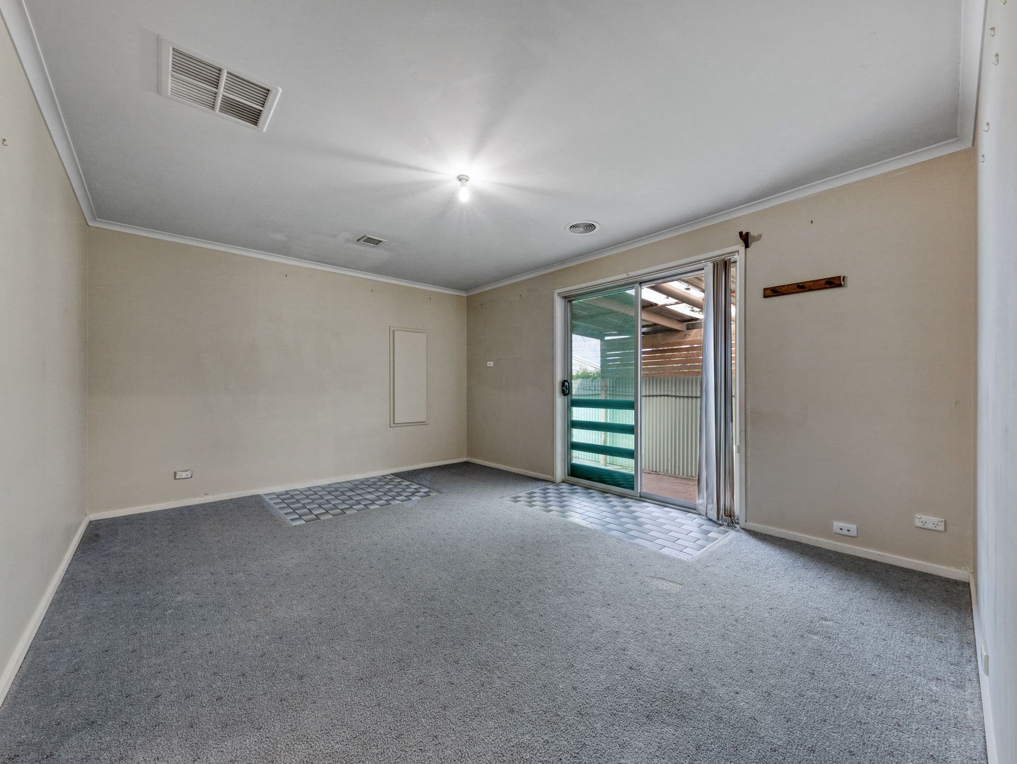 480 Griffith Road, Lavington NSW 2641, Lavington - Thumbnail 7