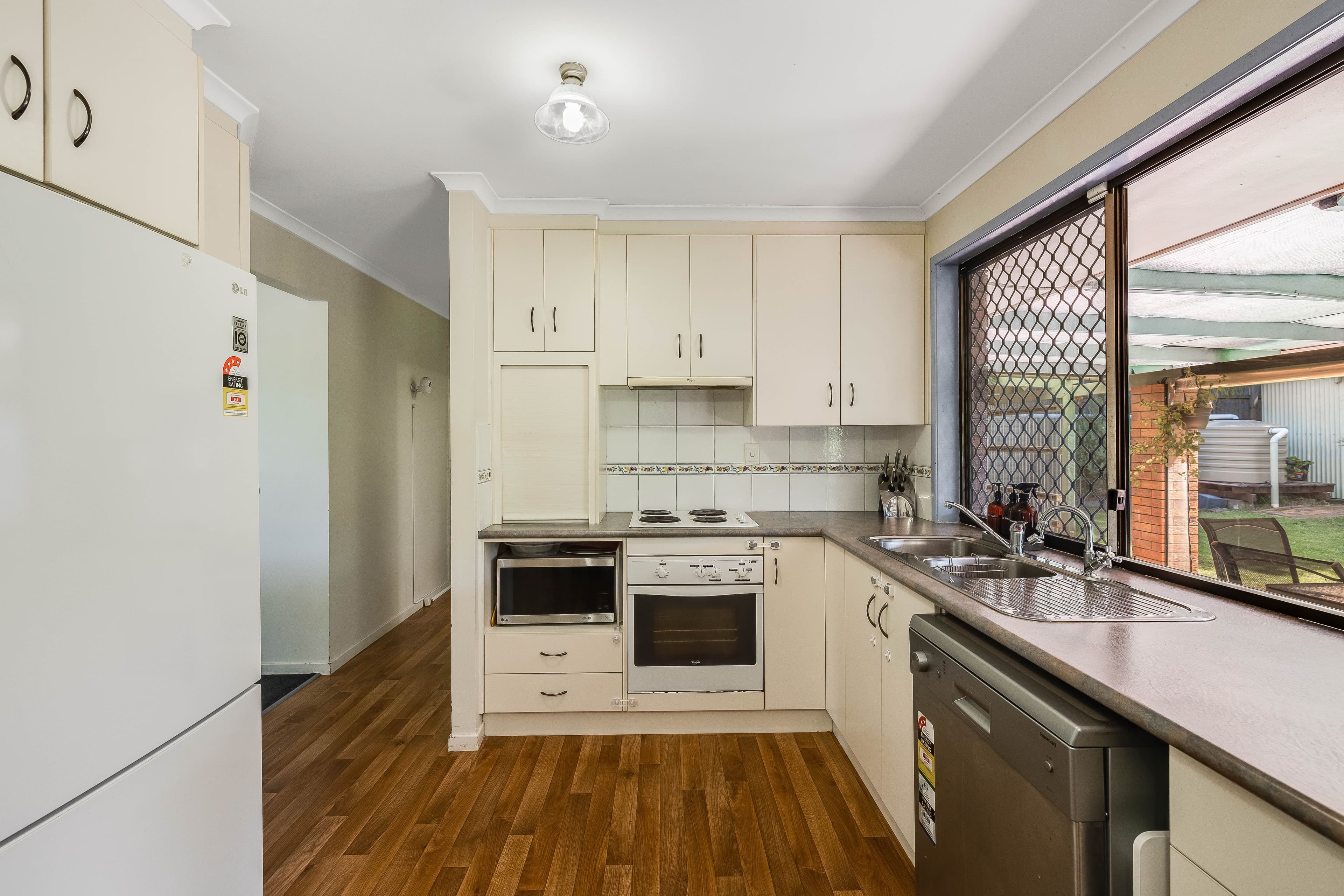 20 Melita Crescent, Wilsonton Heights QLD 4350, Wilsonton Heights - Thumbnail 4