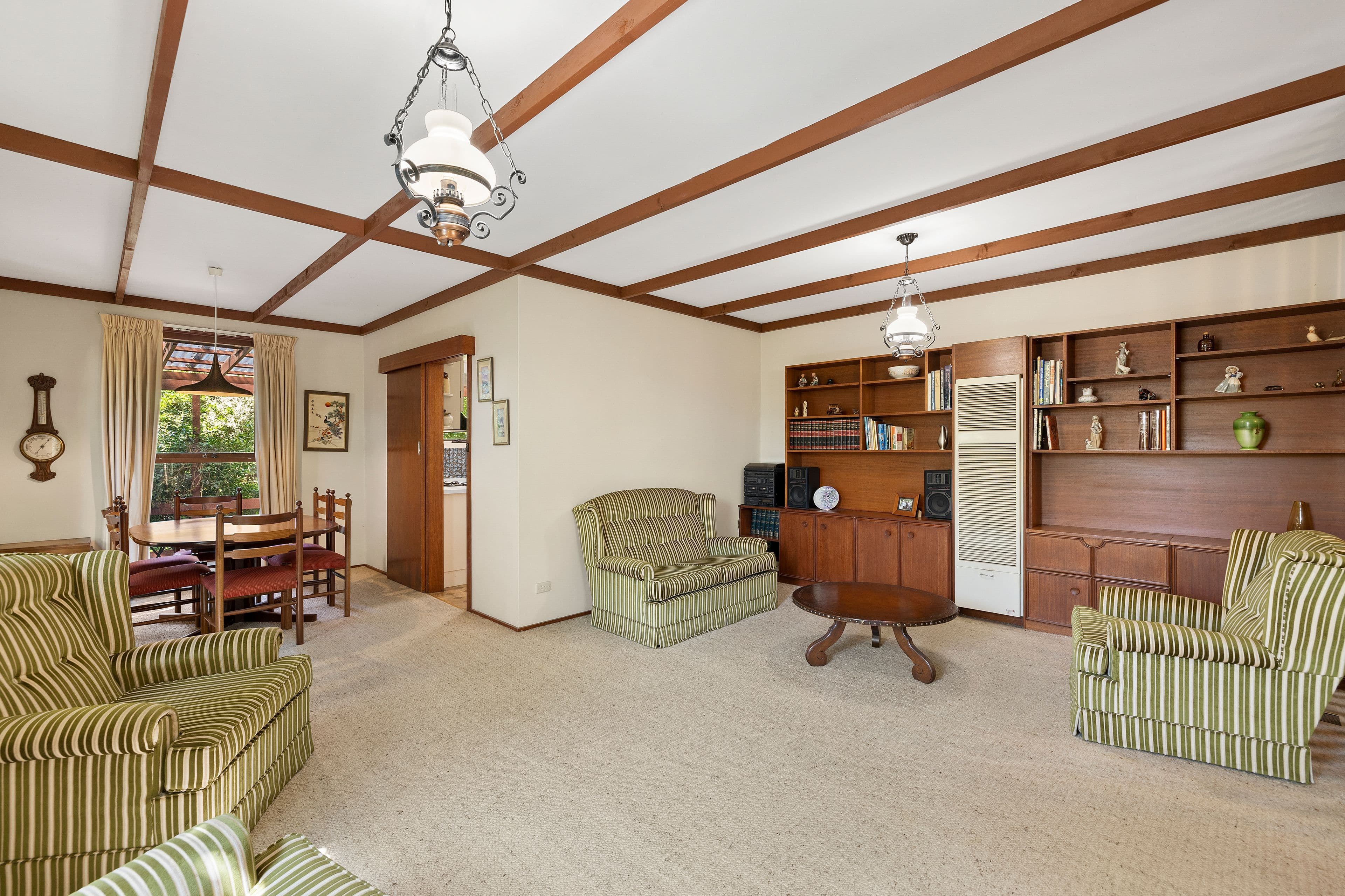 10 Palmerston Avenue, Templestowe Lower VIC 3107, Templestowe Lower - Thumbnail 2