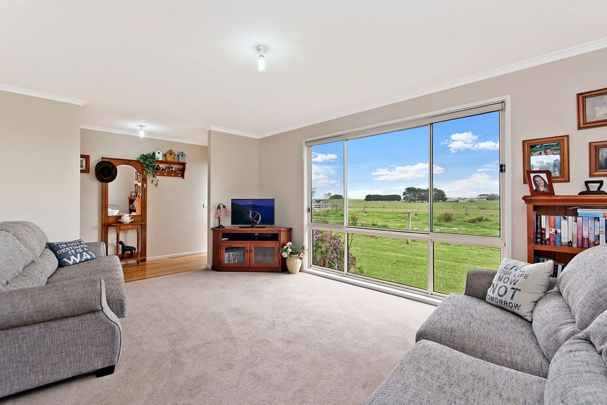 12 Scotts Road, Crossley VIC 3283, Crossley - Thumbnail 3