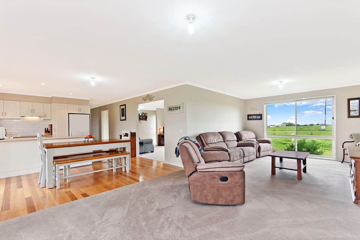 12 Scotts Road, Crossley VIC 3283, Crossley - Thumbnail 4