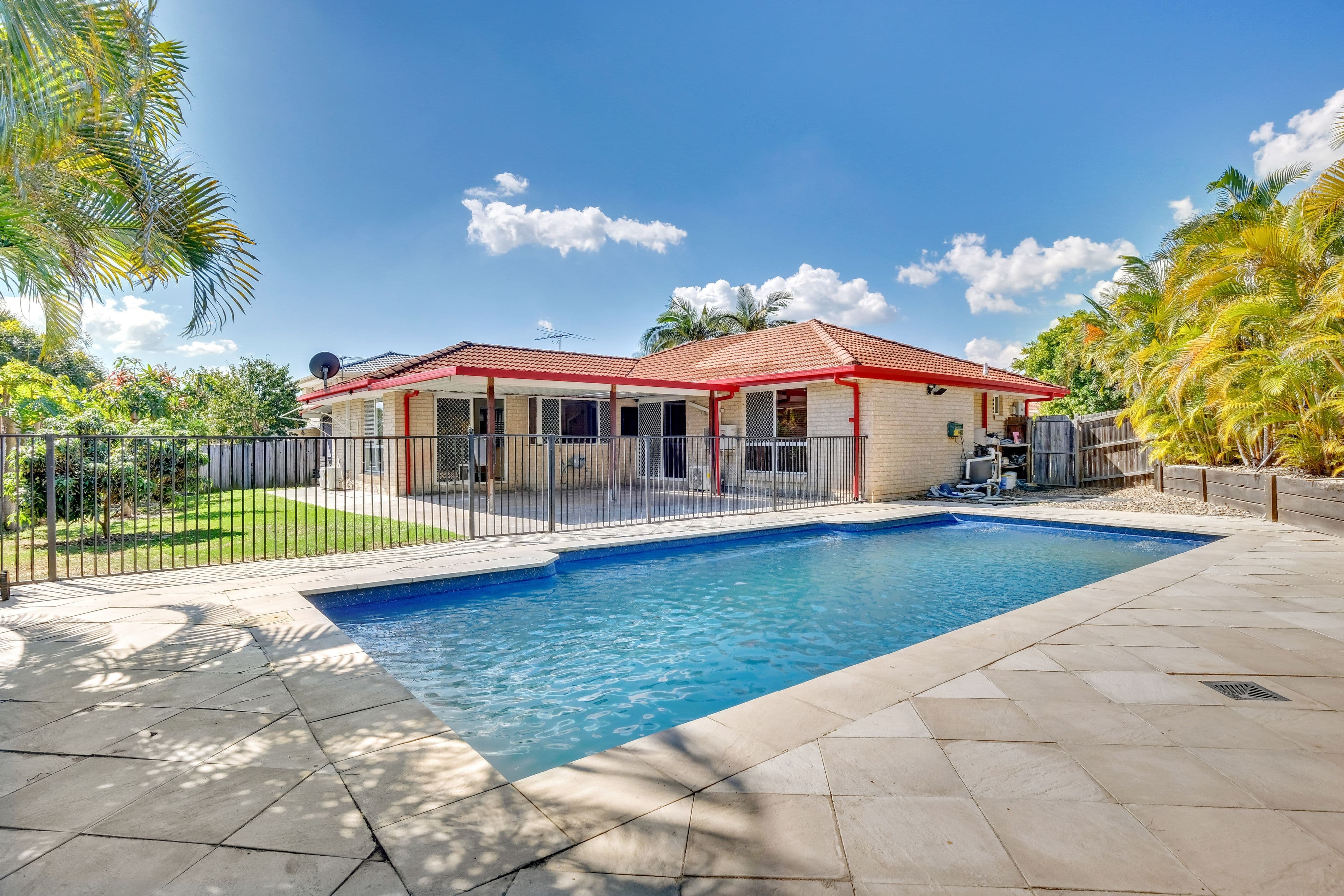 9 Echidna Close, Doolandella QLD 4077, Doolandella - Image 1