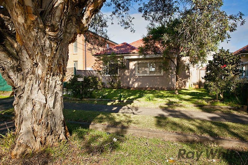 68 Hollywood Street, MONTEREY NSW 2217, Monterey - Thumbnail 2