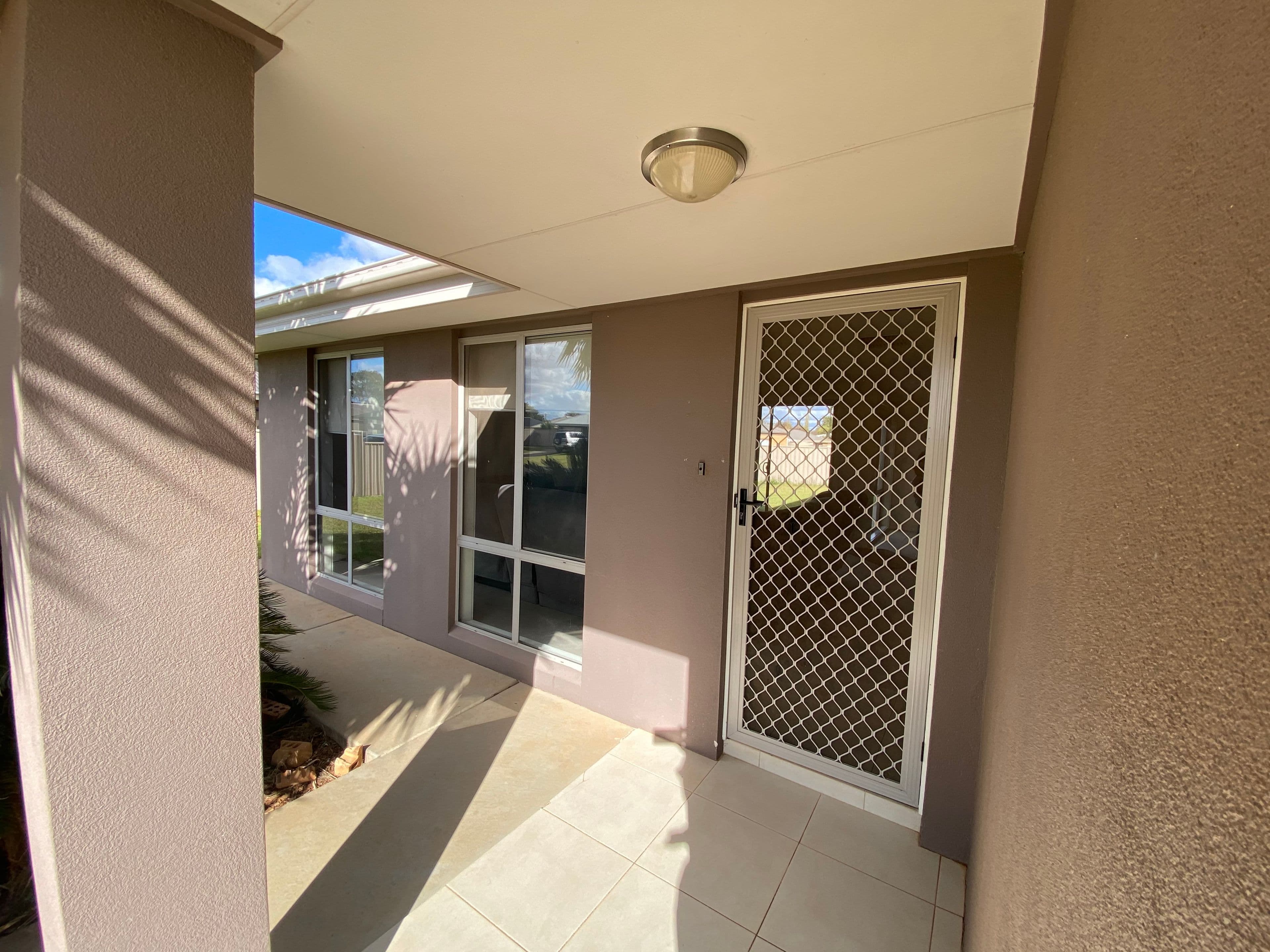 13 ZIRILLI Avenue, Griffith NSW 2680, Griffith - Thumbnail 3