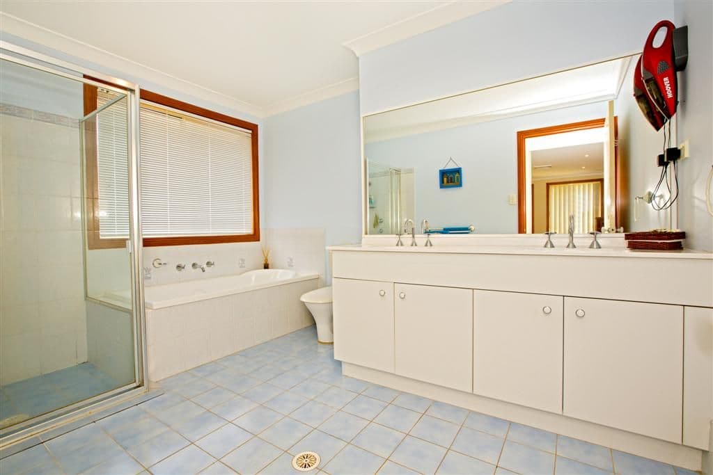 8 Coolabah Crescent, GLENMORE PARK NSW 2745, Glenmore Park - Thumbnail 8