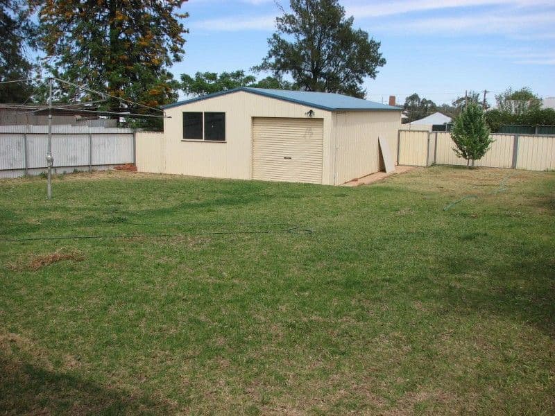35 Church Street, FORBES NSW 2871, Forbes - Thumbnail 2