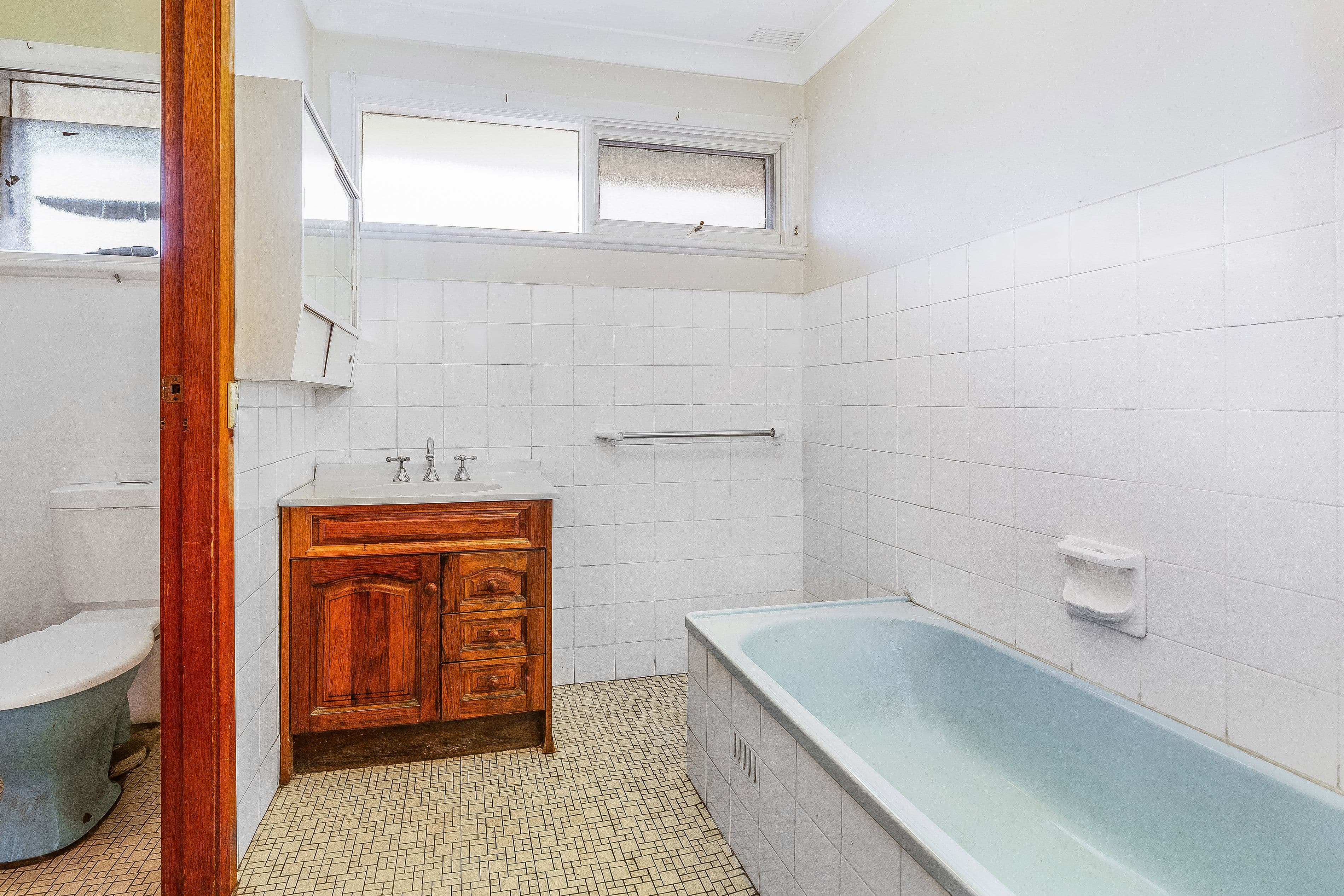 64 Armentieres Avenue, Milperra NSW 2214, Milperra - Thumbnail 5