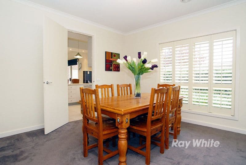 61 Cathies Lane, WANTIRNA SOUTH VIC 3152, Wantirna South - Thumbnail 2
