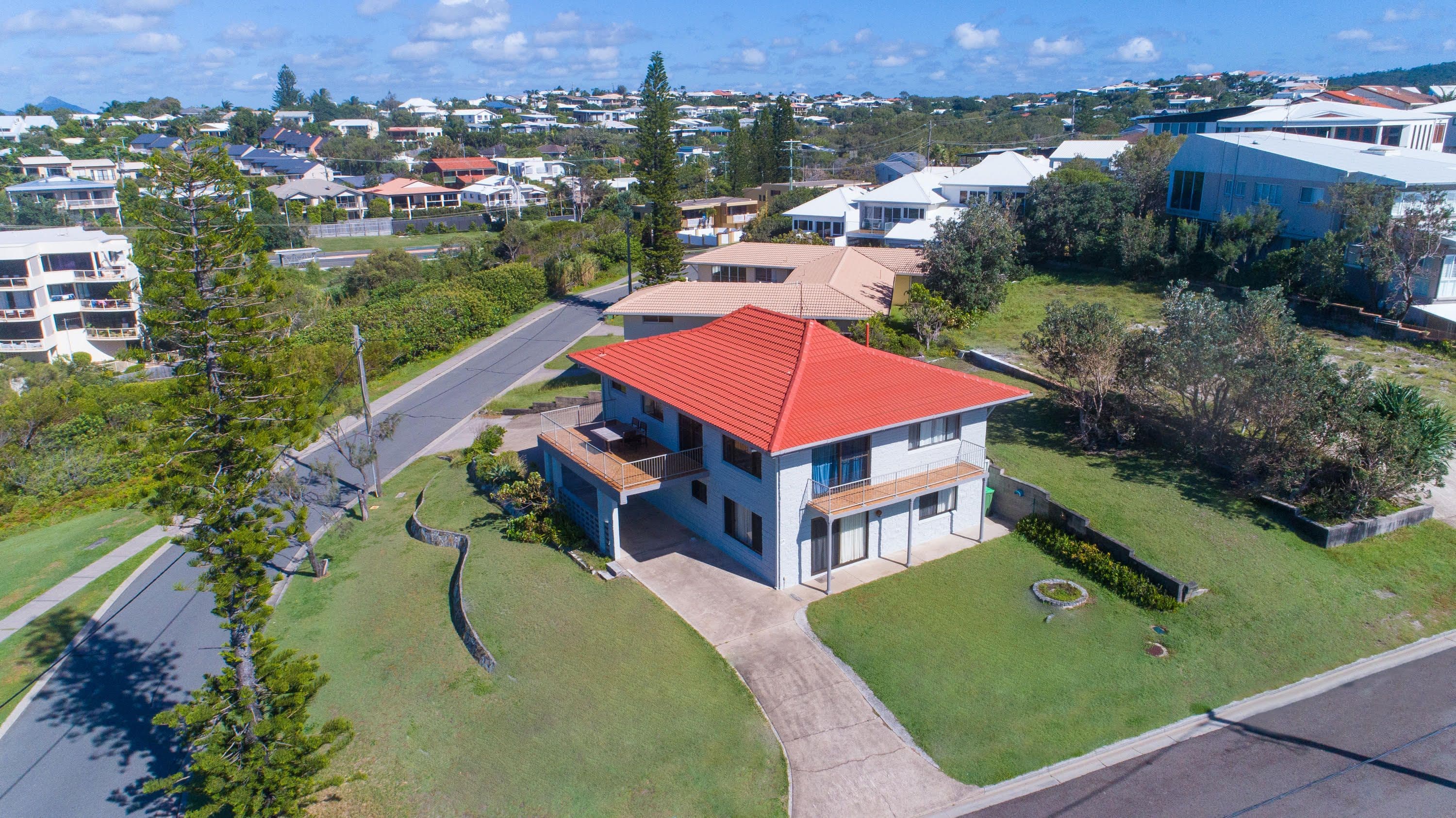 25 Tingira Crescent, Sunrise Beach QLD 4567, Sunrise Beach - Thumbnail 2