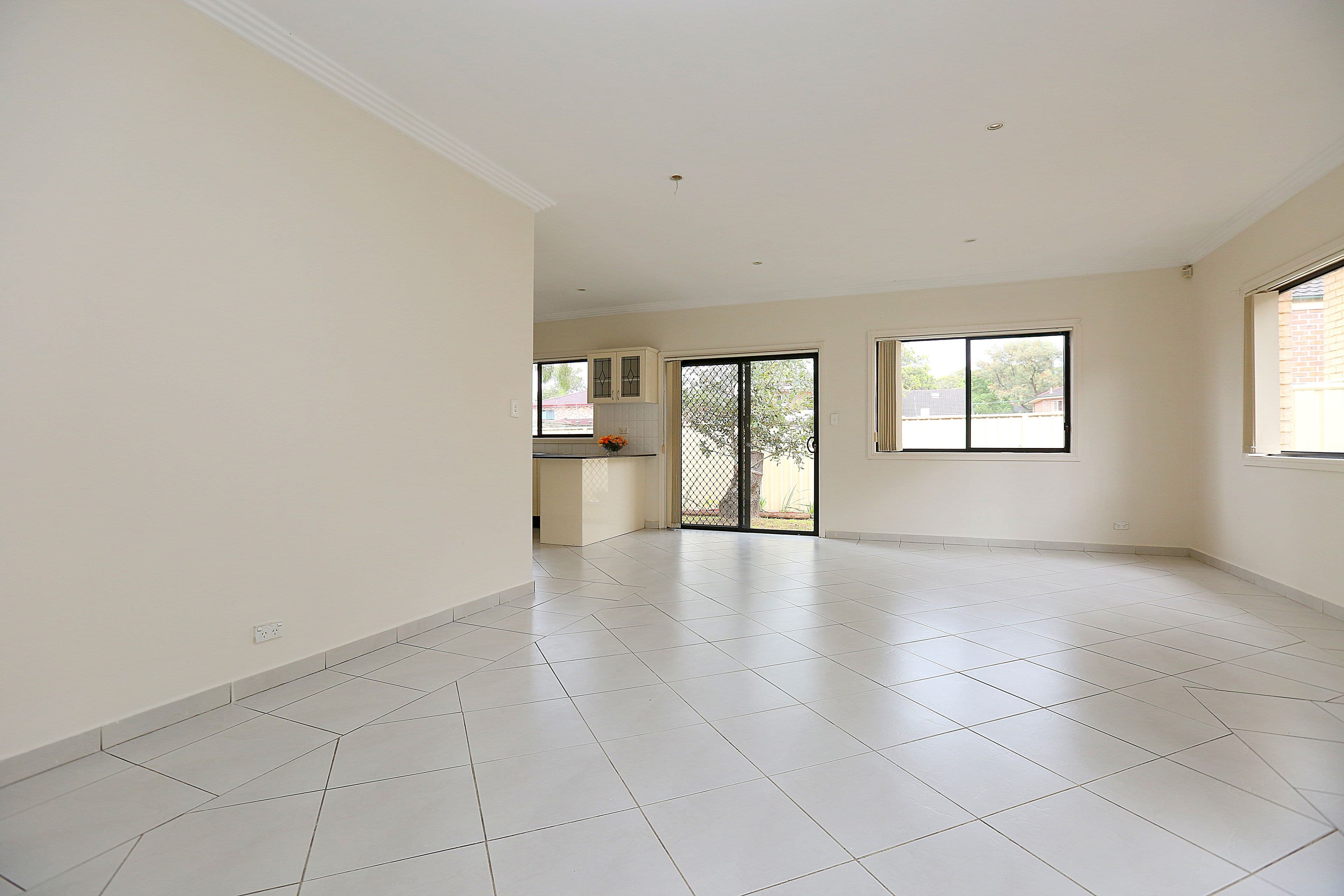 32 Little Road, Bankstown NSW 2200, Bankstown - Thumbnail 2