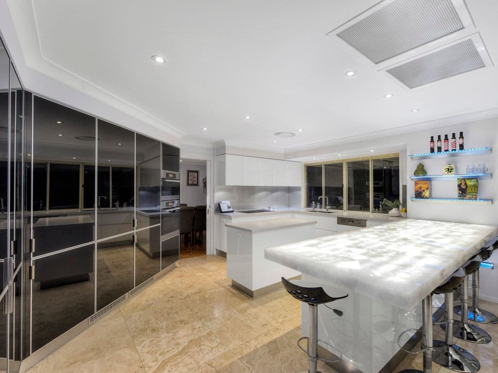 4 Peterson Place, Bridgeman Downs QLD 4035, Bridgeman Downs - Thumbnail 8